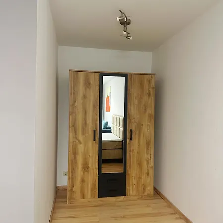 Messe Flughafen Nah Mit Waschmaschine Apartment